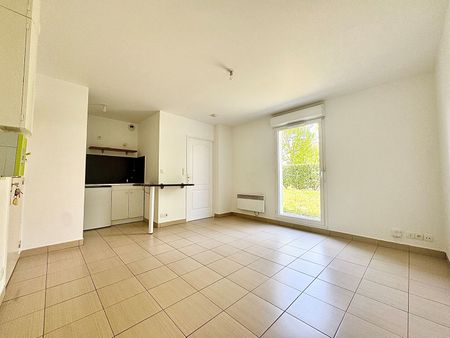 Location Appartement 1 pièce 23m² - Photo 4