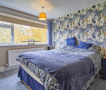 2 bedroom end of terrace house to rent - Photo 2