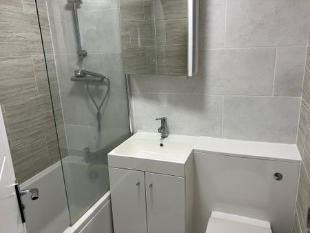 1 bedroom apartment to rent - Photo 4