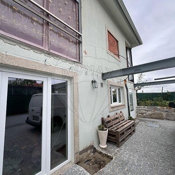 Moradia T3 em Porto - Foto 1