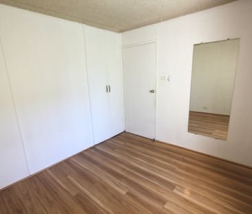Modern 2 Bedroom Unit - Photo 2