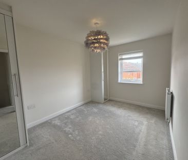 Coronet Road, Aylesbury, Broughton - Photo 2