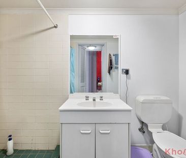 Modern Loft Apartment in the Heart of Broadway! - Photo 1
