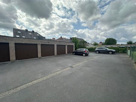 Ruim gelijkvloers appartement met tuin en garage te Hofstade - Foto 2