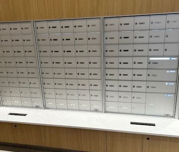 For Lease - 202 Burnhamthorpe Road Unit# 305 W, Mississauga, Ontario - Photo 5