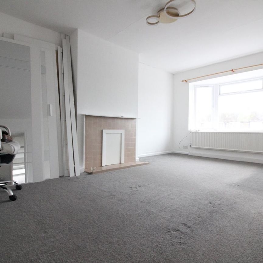 Shelley Close, Hayes - Photo 1