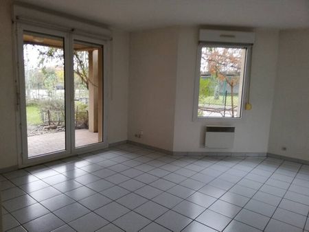 Location maison 6 pièces 117 m² à Bourg-en-Bresse (01000) - Photo 2