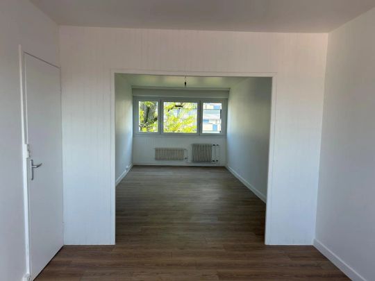 Appartement à louer 5 pièces 84.35m² - Photo 1
