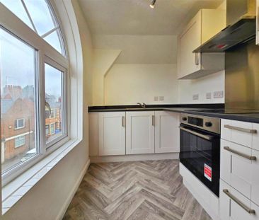 2 Bedroom Flat to Rent in Eskdail Place, Kettering, NN16 - Photo 4