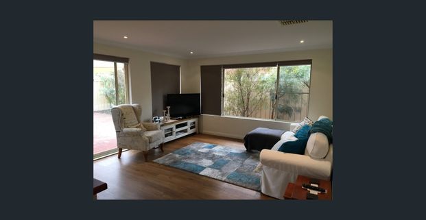 Convenient 3x1 Near Currambine Central! - Photo 1