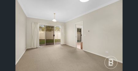 IMMACULATE, LOW-MAINTENANCE LIVING IN PRIME MOUNT PLEASANT LOCATION - Photo 4