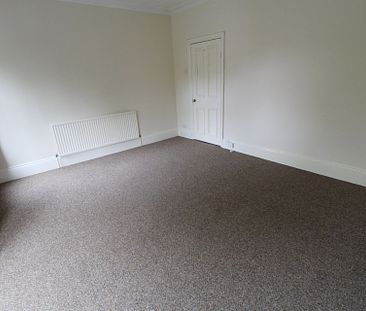 1 Bed Flat To Rent - Photo 2