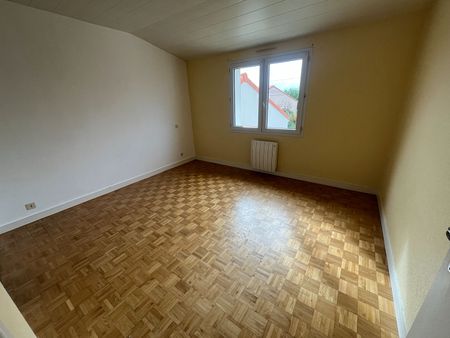 Location maison 4 pièces, 97.00m², Cholet - Photo 3