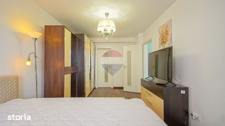 Apartament cu 3 camere de închiriat în zona Tractorul - Photo 3