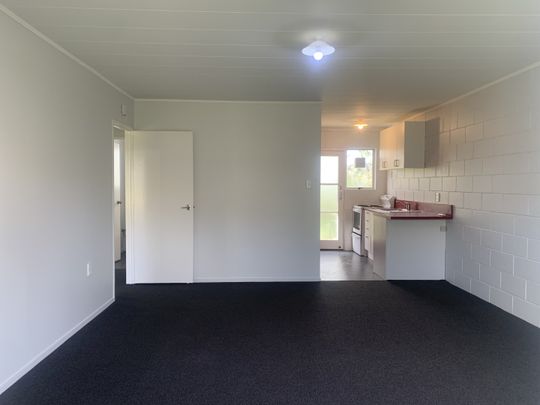 Unit 2, 9 Alston Avenue, Kelston, Auckland - Photo 1