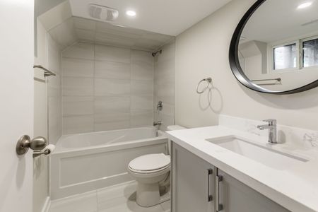 For Lease - 129 East 22nd Street Unit# 2, Hamilton, Ontario - Photo 4