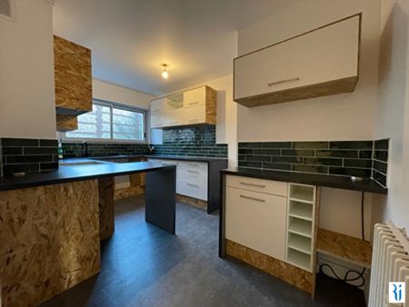 Location Appartement 3 pièces 85m² - Photo 3