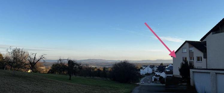 73207 Plochingen-Stumpenhof: Großzügige 4-Zi-Wohnung. 1.OG. Loggia. Stellplatz. Garage optional. - Photo 1