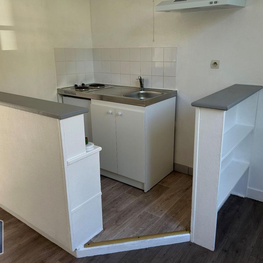 Location Appartement 2 pièces 37m² DIEPPE 76200 - Photo 1