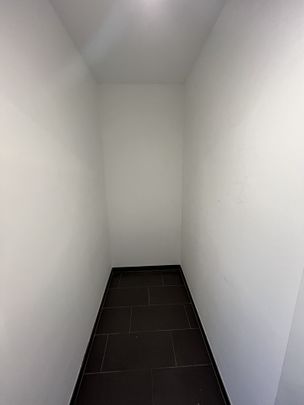 ALTE DONAU: Helle DG 3 Zimmer Wohnung mit 2 Terrassen Nähe U6 Floridsdorf zu mieten in 1210 Wien - Photo 1