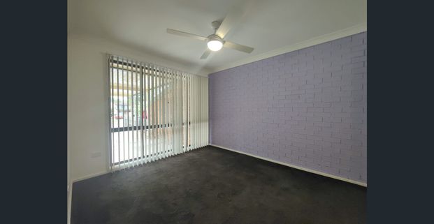 Three bedroom home - Photo 1