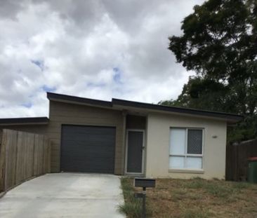 Spacious Family Home - Photo 1