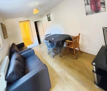 1 bedroom parking to rent - Photo 5