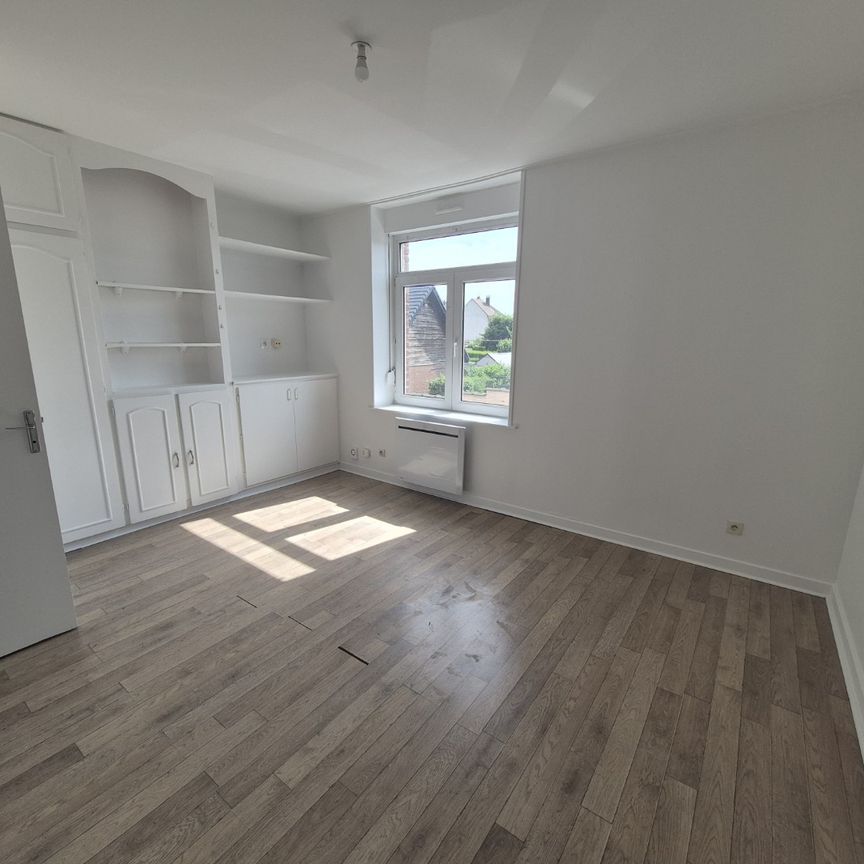 Location Appartement 1 pièce 23m² RONCHIN 59790 - Photo 1