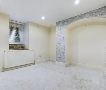 2 bedroom duplex to rent - Photo 3