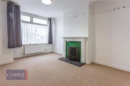 3 bedroom terraced house to rent - Photo 2