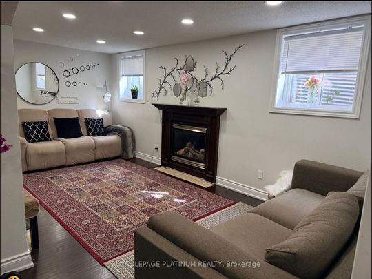 For Lease - 1540 Manorbrook Court Unit# Legal Basement, Mississauga, Ontario - Photo 1