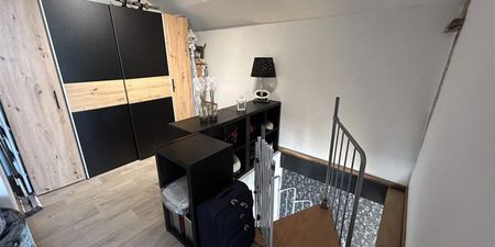Appartement te huur in Baugnies voor € 675 met 2 slaapkamers - Photo 2