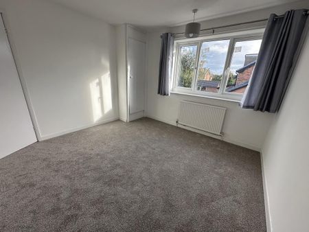 3 bedroom semi-detached house to rent - Photo 5