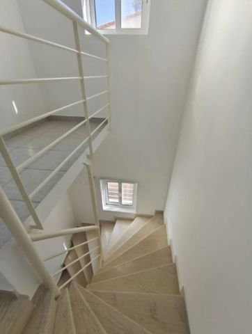 Ενοικίαση κατοικίας, 145 τ.μ., Δροσιά, 1.600 € - Photo 5