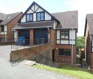 4 bedroom semi-detached house to rent - Photo 5