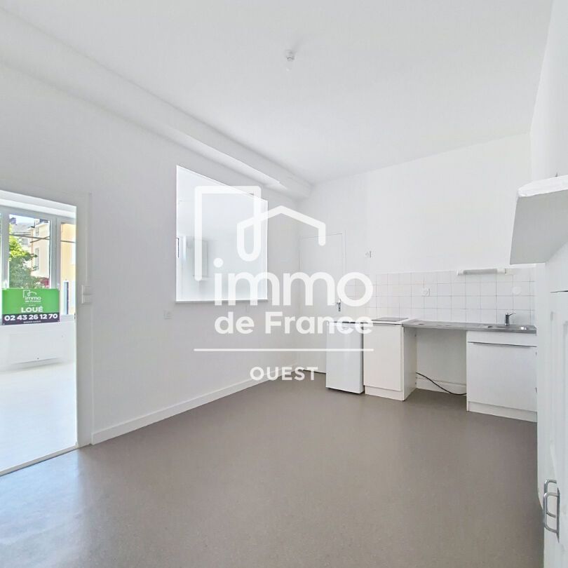 Location Appartement 2 pièces 50m² - Photo 1