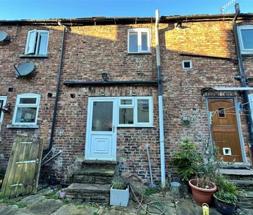 2 bedroom terraced house to rent - Photo 2