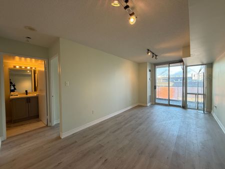 For Lease - 39 Parliament Street Unit# 1007, Toronto, Ontario - Photo 2