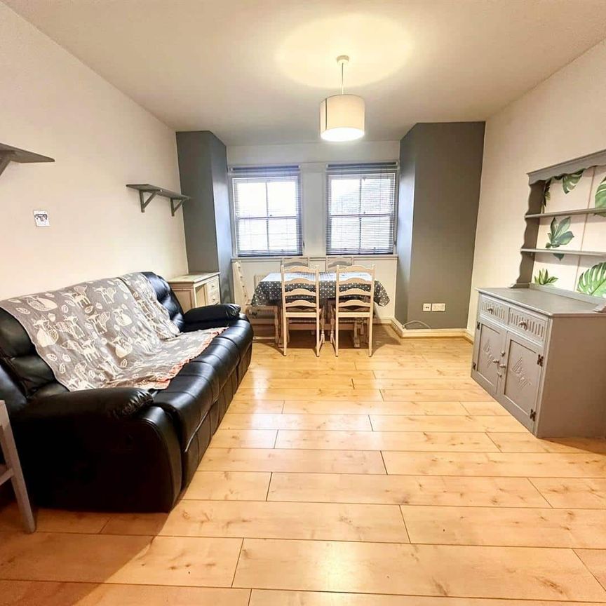 St Pauls Square, Liverpool, United Kingdom, L3 - Photo 1