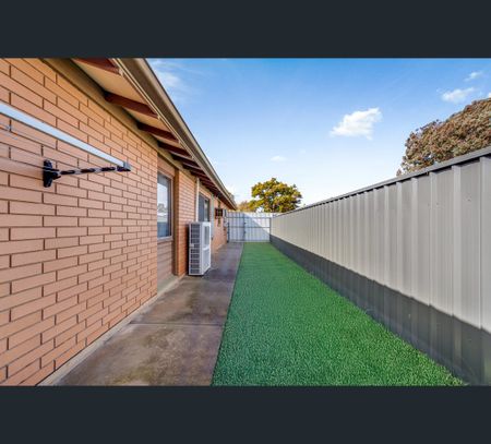 22 Wilterna Crescent, Smithfield, SA 5114 - Photo 5