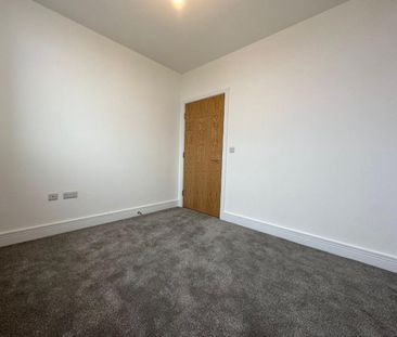 Linden House, Colne - Photo 1