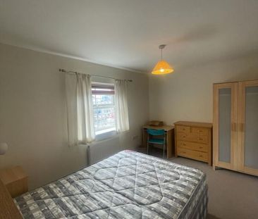 17 Goods Yard Close - Great Location & Off Street Parking Loughborough - Photo 1