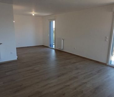 Location Appartement 3 pièces 79m² GRAVELINES 59820 - Photo 2