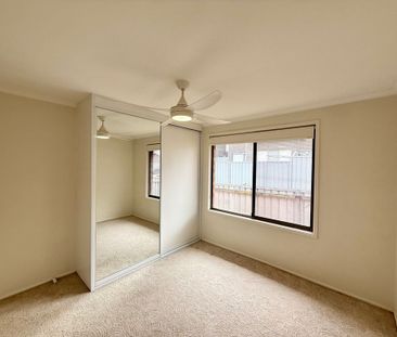 10 Myrtle Close, Adamstown Heights - Photo 3