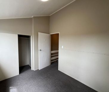 Charming 2BR Unit with Modern Renovations - Photo 2