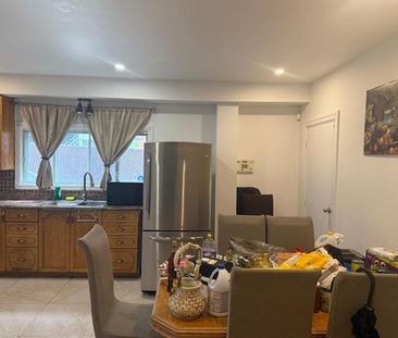 10859 Av. de London - Photo 1