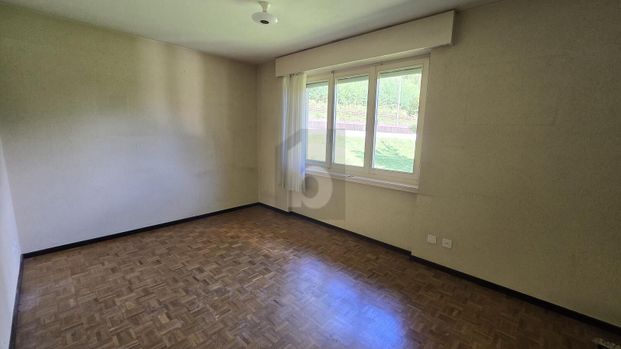 SPAZIOSO E ACCOGLIENTE IN POSIZIONE TRANQUILLA - Foto 1