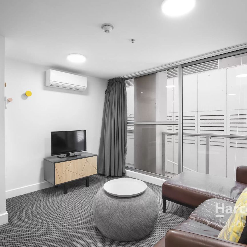 Furnished Apartment in the Heart of Melbourne City - Photo 1