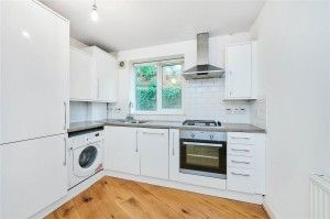 Eardley Road, London, SW16 - Photo 2
