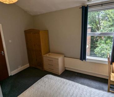 1 bedroom in a house share to rent - Photo 6